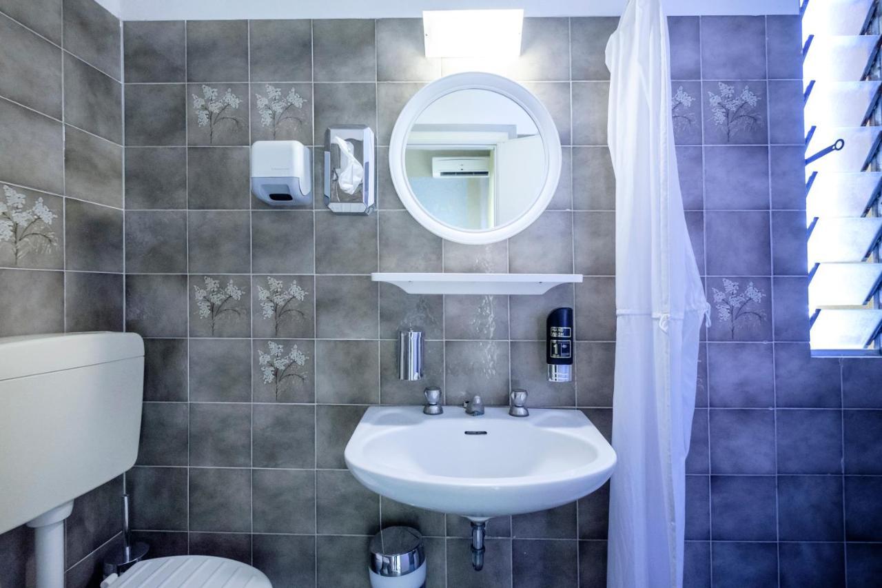 Hotel Giumer Rimini Exteriér fotografie