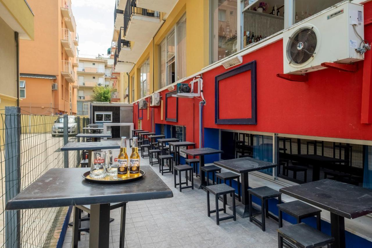 Hotel Giumer Rimini Exteriér fotografie